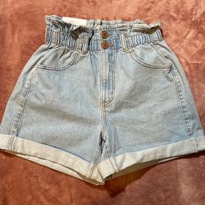 GARAGE mom shorts